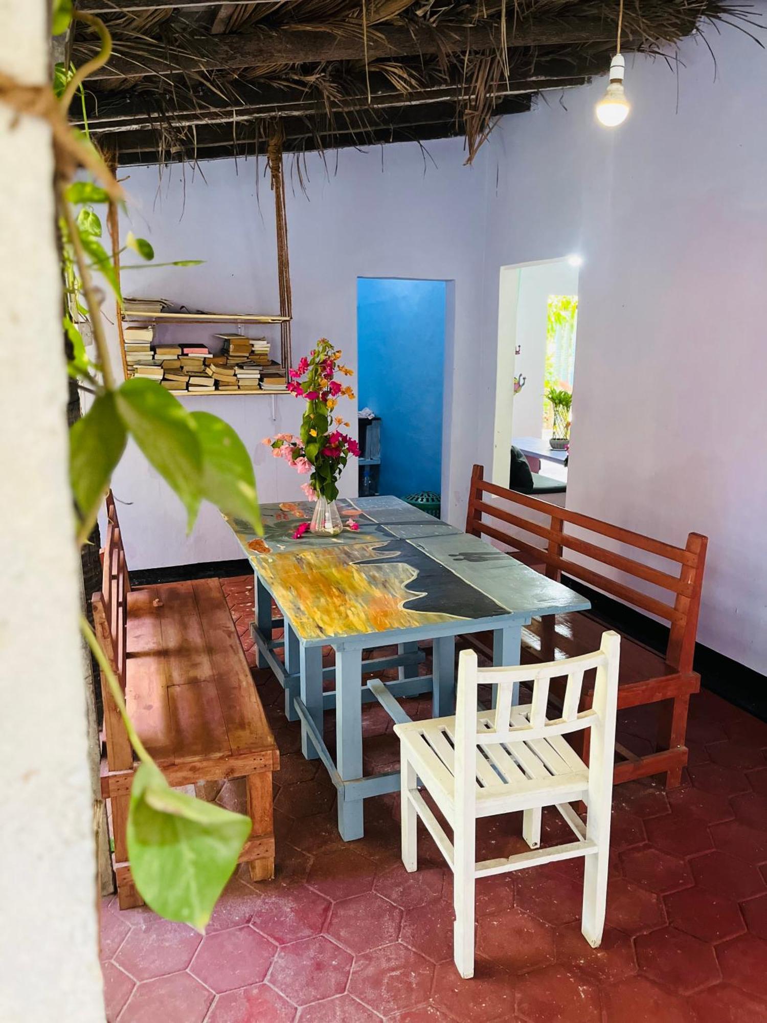 Lobster Inn Trikunamalaja Zewnętrze zdjęcie